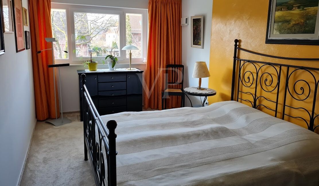 Schlafzimmer 2