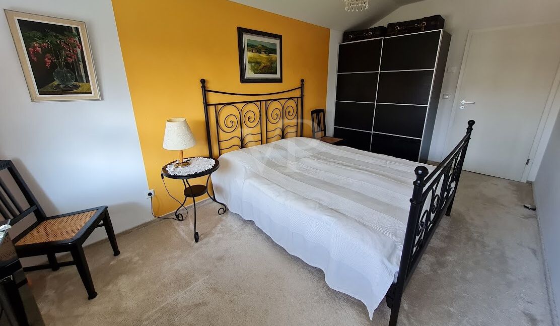 Schlafzimmer 2