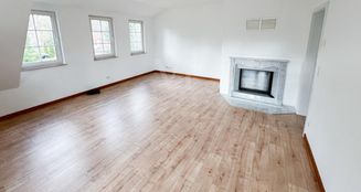 von_poll_real_estate_property_25045015A_image_0