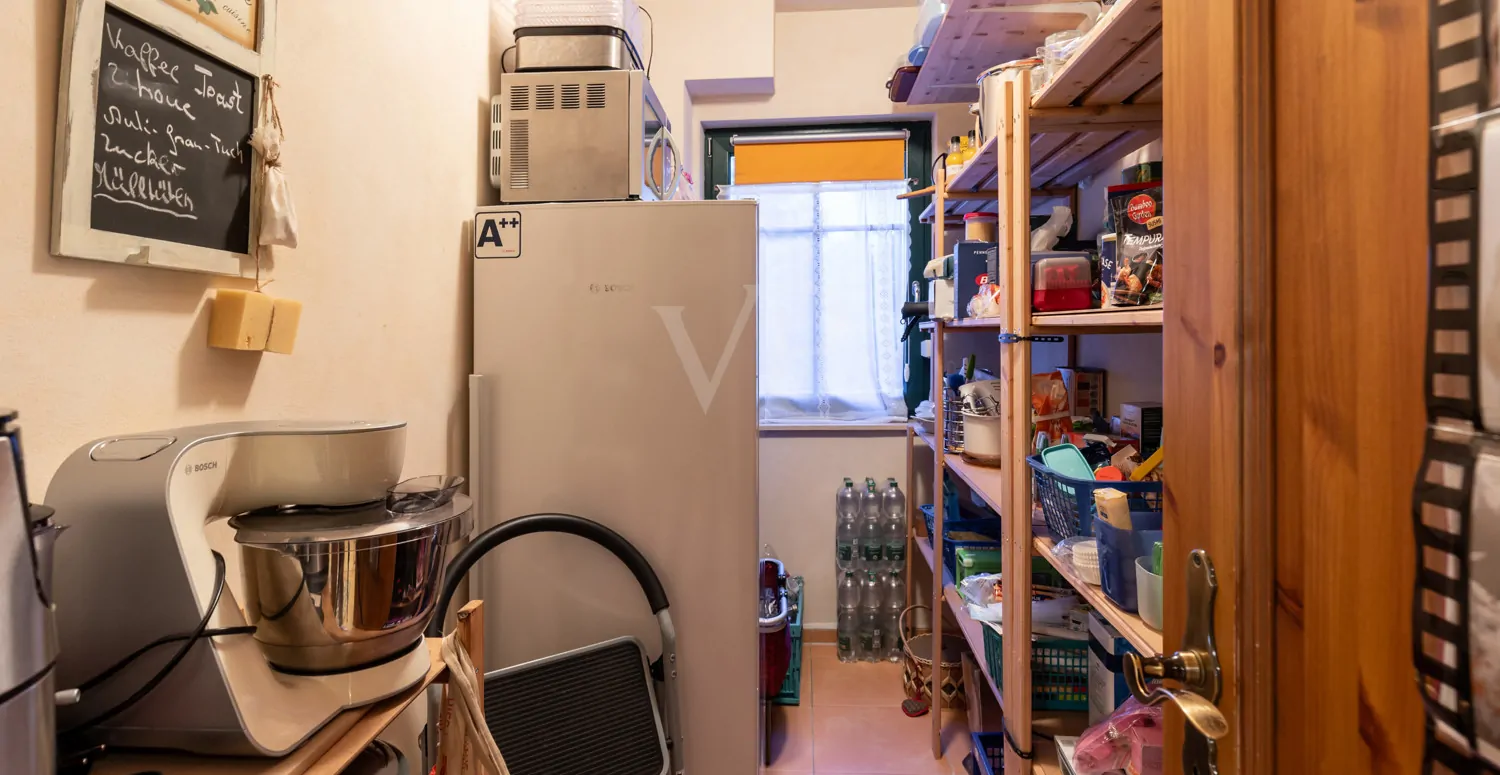 Speisekammer bzw. halbes Zimmer