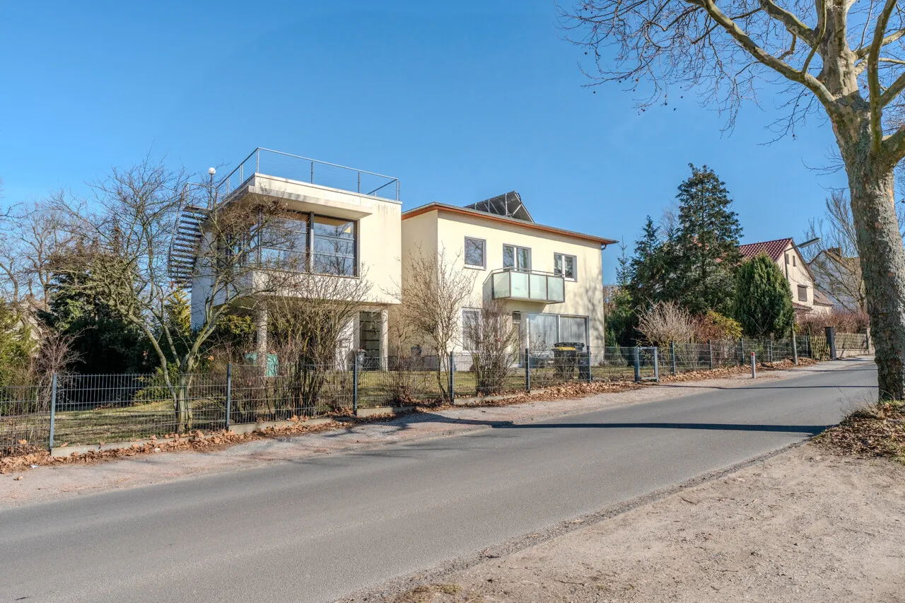 Straßenansicht