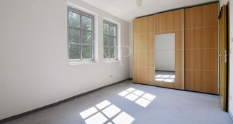 von_poll_real_estate_property_25094019_image_3