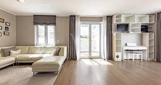 von_poll_real_estate_property_25094024_image_0