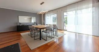 von_poll_real_estate_property_25094027_image_1