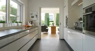 von_poll_real_estate_property_25040037_image_1