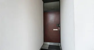 von_poll_real_estate_property_24040056_image_2