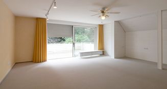 von_poll_real_estate_property_25040032_image_8