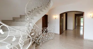 von_poll_real_estate_property_25040032_image_1