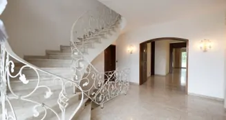 von_poll_real_estate_property_25040032_image_2