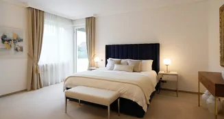 von_poll_real_estate_property_25040032_image_8