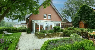 von_poll_real_estate_property_24040048_image_0