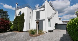 von_poll_real_estate_property_24040061_image_0