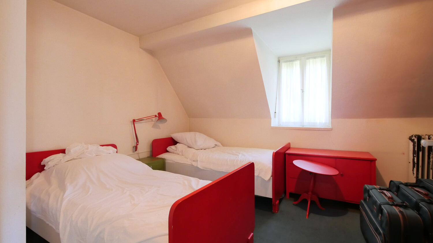 Schlafzimmer DG