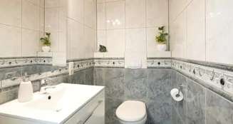 von_poll_real_estate_property_25040008_image_10