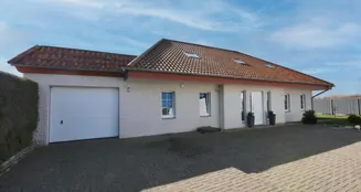 von_poll_real_estate_property_25040008_image_0