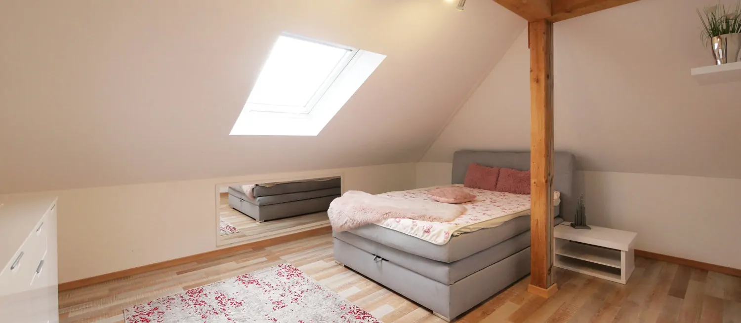 1. Schlafzimmer OG