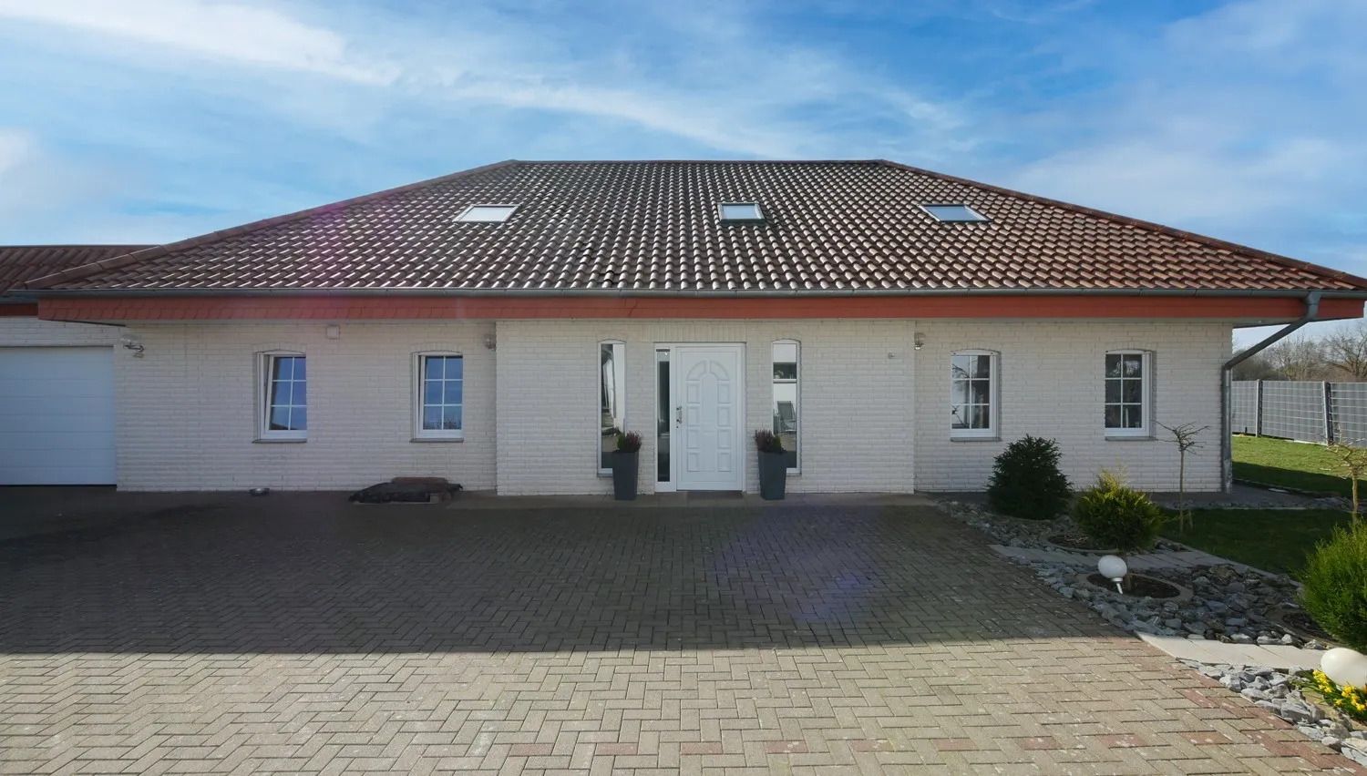 Spacious detached house with commercial building in Bad Lippspringe