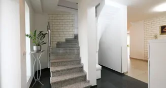 von_poll_real_estate_property_25040008_image_5