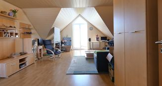 von_poll_real_estate_property_25040022_image_11