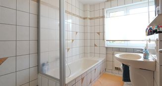 von_poll_real_estate_property_25040022_image_8