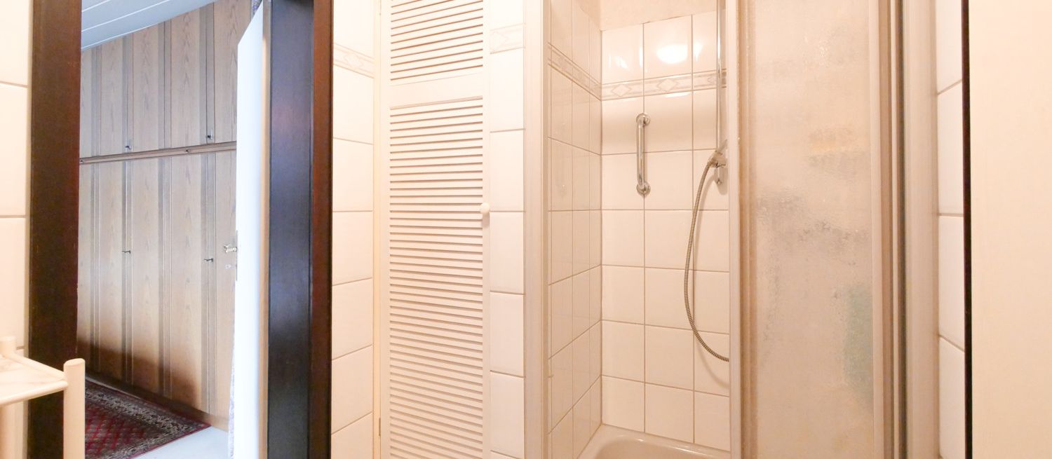 Dusche