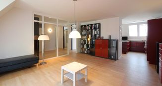 von_poll_real_estate_property_25040025_image_0