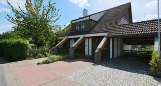 von_poll_real_estate_property_25040035_image_0