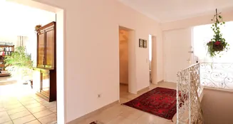 von_poll_real_estate_property_25040047_image_2