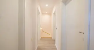 von_poll_real_estate_property_25040051_image_8