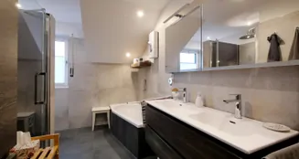 von_poll_real_estate_property_25040051_image_11