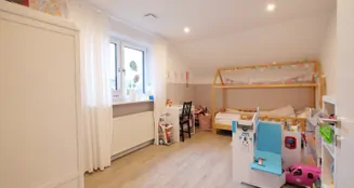 von_poll_real_estate_property_25040051_image_10