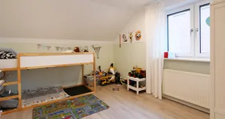 von_poll_real_estate_property_25040051_image_9