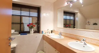 von_poll_real_estate_property_25040038_image_8