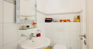 von_poll_real_estate_property_25040038_image_6