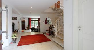 von_poll_real_estate_property_25040038_image_3