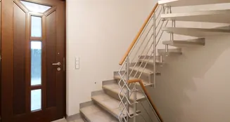 von_poll_real_estate_property_25040043_image_2