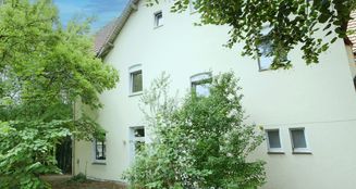 von_poll_real_estate_property_25162011_image_0