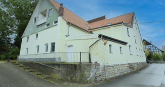 von_poll_real_estate_property_25162011_image_2
