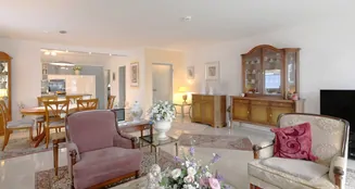 von_poll_real_estate_property_25040048_image_0