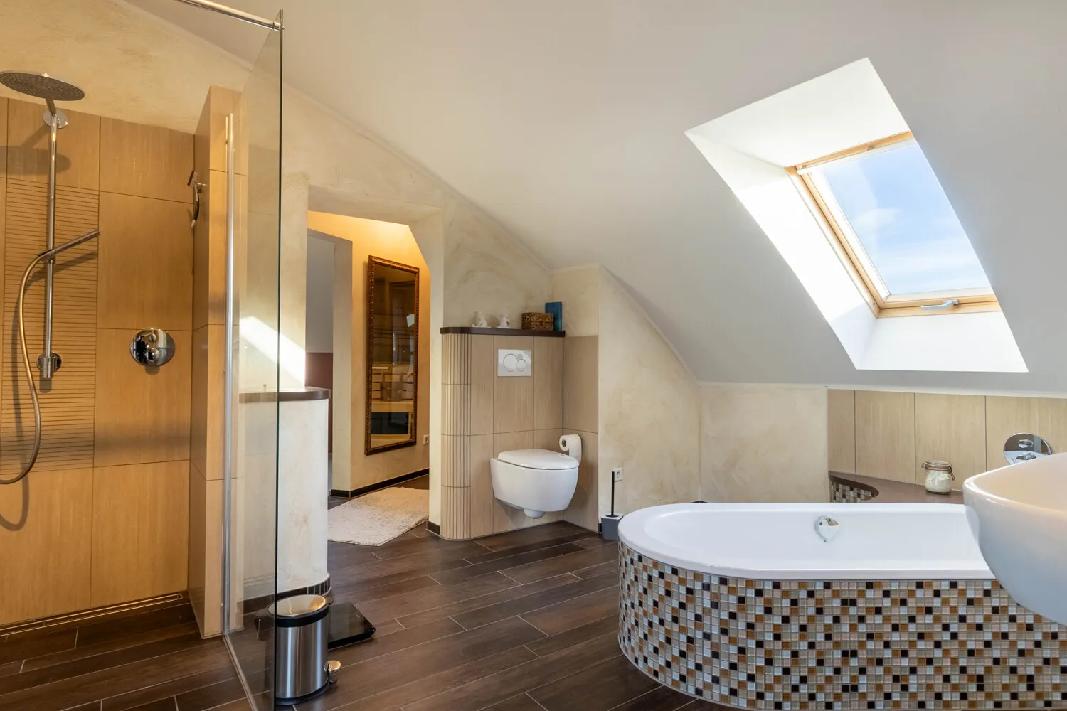 Badezimmer Dachgeschoss