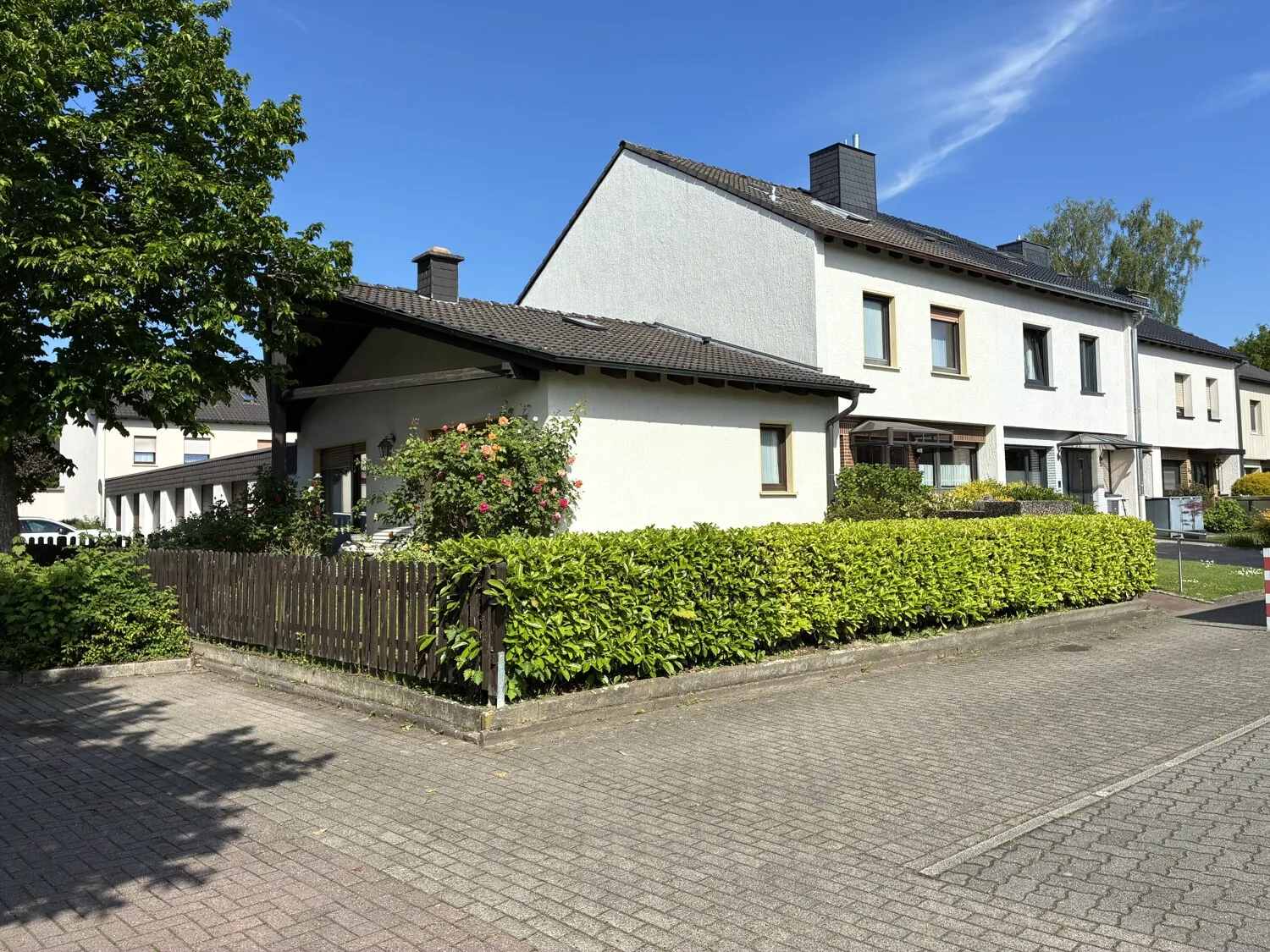 Außenaufnahme_Seite_vorne