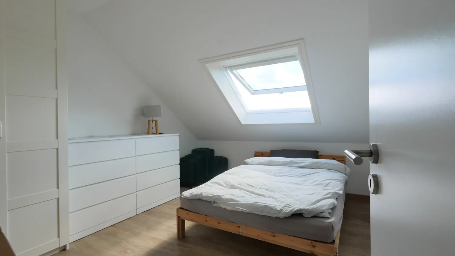 Schlafzimmer DG, Whg. rechts