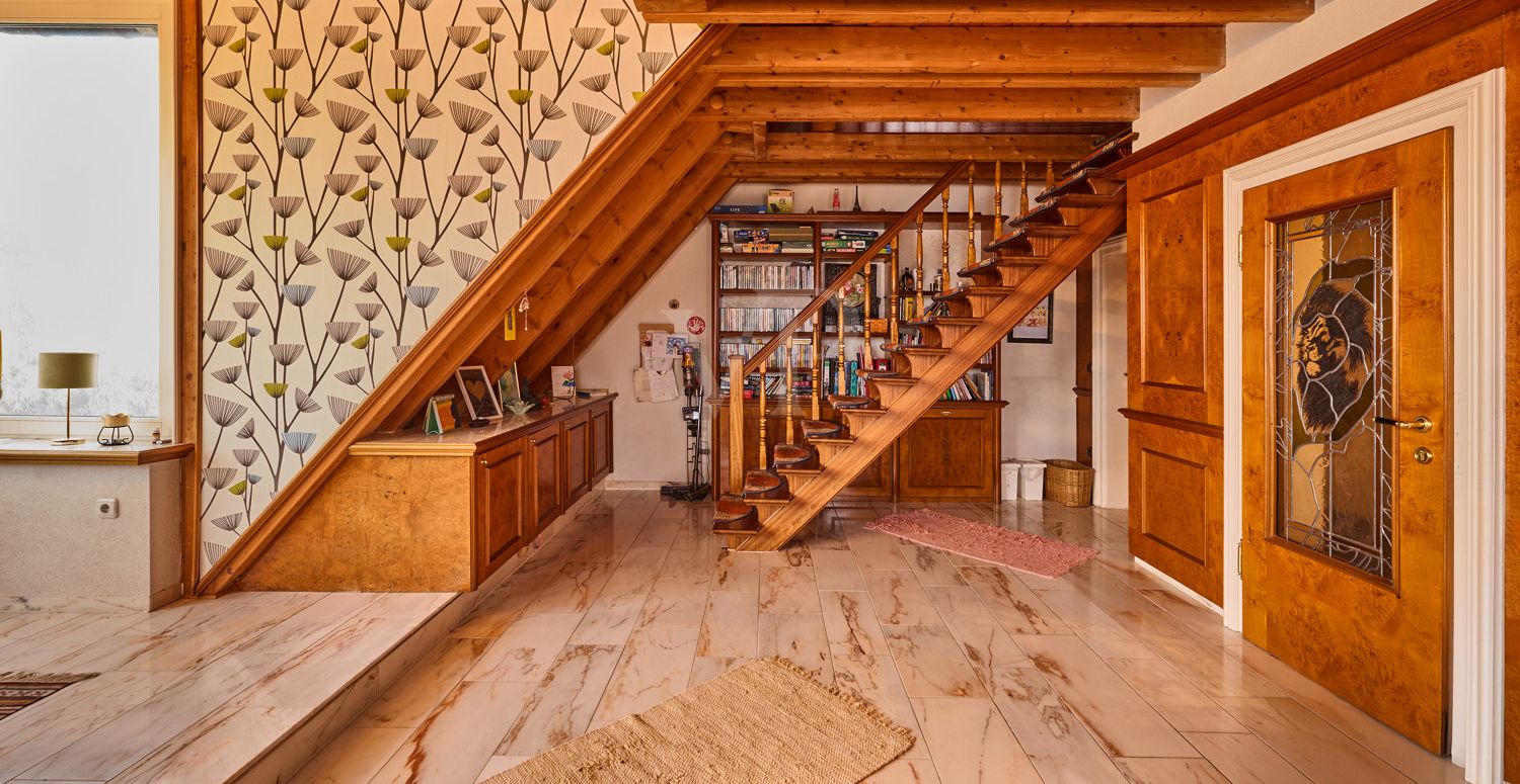 Treppenaufgang, Schlafzimmer DG