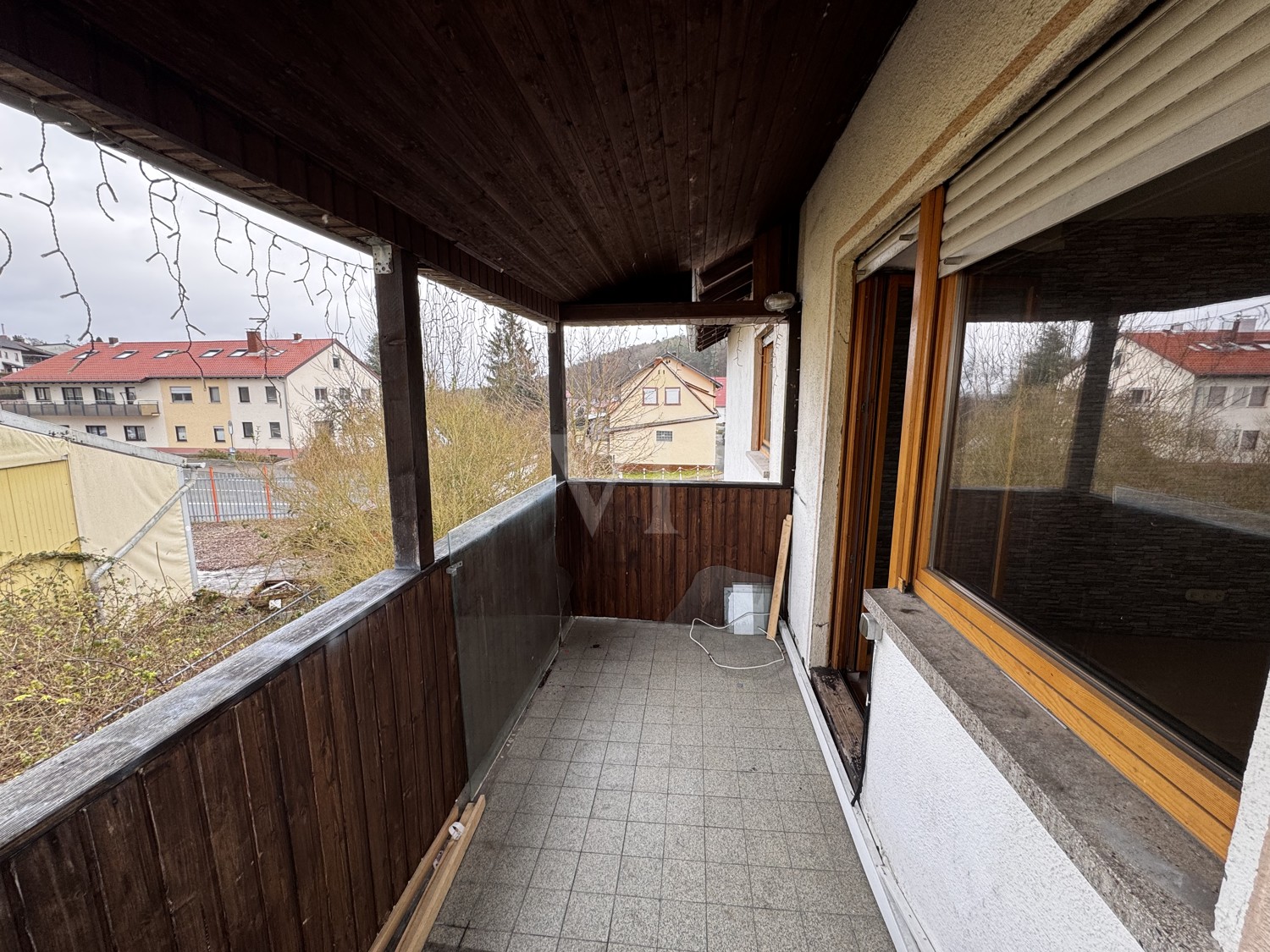 Überdachter Balkon