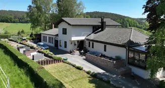 von_poll_real_estate_property_25177009_image_0