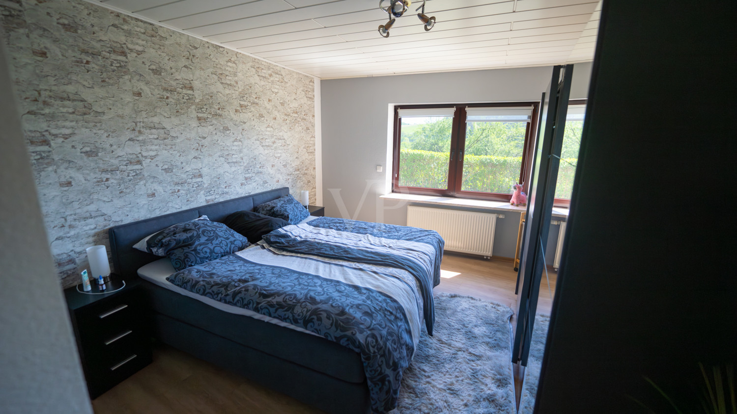 Schlafzimmer UG