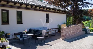 von_poll_real_estate_property_25177009_image_7