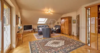 von_poll_real_estate_property_25177030_image_2