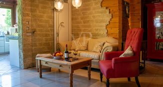 von_poll_real_estate_property_25177015_image_8