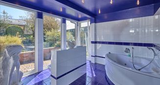 von_poll_real_estate_property_25177012_image_8